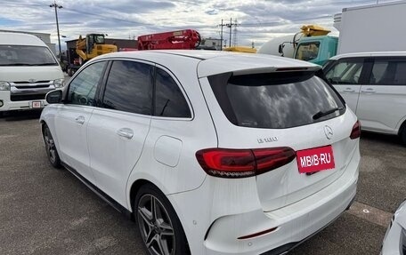 Mercedes-Benz B-Класс, 2019 год, 1 599 000 рублей, 10 фотография