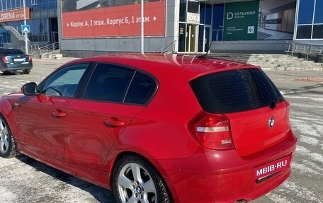 BMW 1 серия, 2011 год, 950 000 рублей, 3 фотография