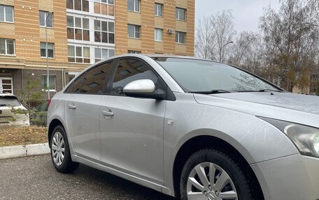 Chevrolet Cruze II, 2012 год, 850 000 рублей, 2 фотография