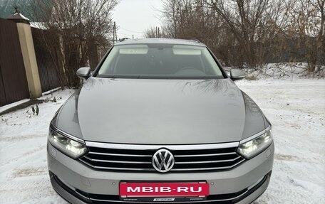 Volkswagen Passat B8 рестайлинг, 2016 год, 2 000 000 рублей, 2 фотография