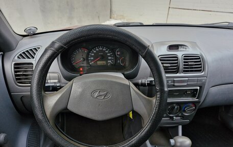 Hyundai Accent II, 2005 год, 330 000 рублей, 19 фотография