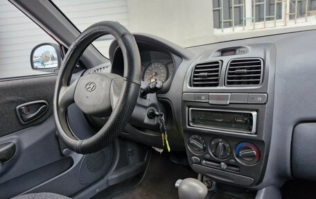 Hyundai Accent II, 2005 год, 330 000 рублей, 17 фотография