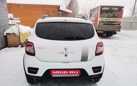 Renault Sandero II рестайлинг, 2017 год, 930 000 рублей, 5 фотография