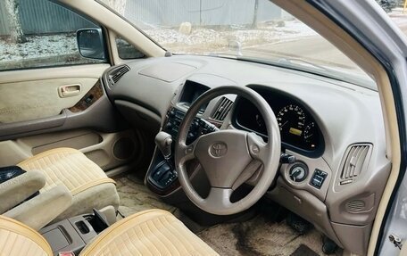 Toyota Harrier, 1999 год, 700 000 рублей, 18 фотография