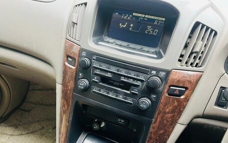 Toyota Harrier, 1999 год, 700 000 рублей, 37 фотография