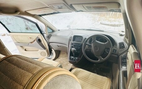 Toyota Harrier, 1999 год, 700 000 рублей, 30 фотография