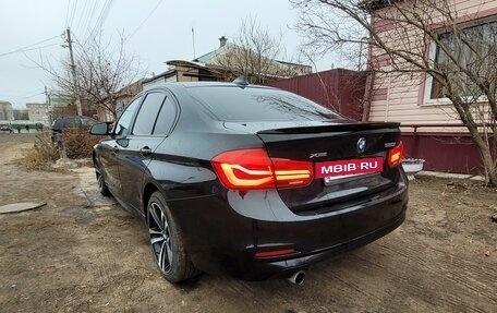 BMW 3 серия, 2018 год, 1 500 000 рублей, 8 фотография