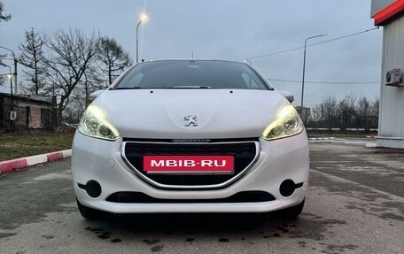 Peugeot 208 II, 2013 год, 700 000 рублей, 5 фотография