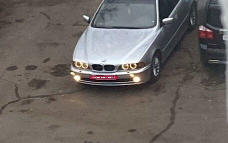 BMW 5 серия, 2002 год, 950 000 рублей, 2 фотография