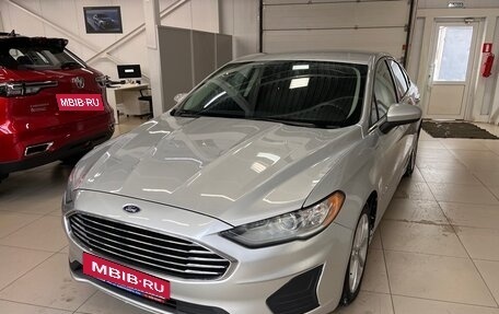 Ford Fusion (North America) II, 2018 год, 1 952 000 рублей, 3 фотография