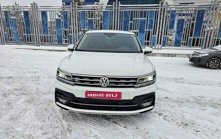 Volkswagen Tiguan II, 2019 год, 3 100 000 рублей, 1 фотография