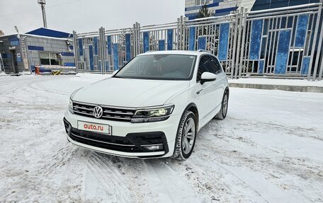 Volkswagen Tiguan II, 2019 год, 3 100 000 рублей, 2 фотография