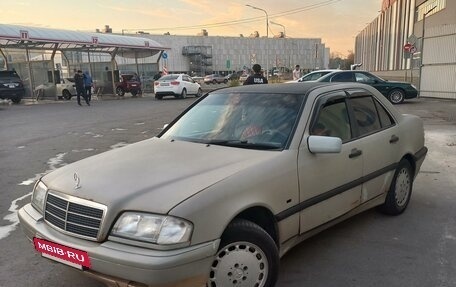 Mercedes-Benz C-Класс, 1999 год, 275 000 рублей, 4 фотография