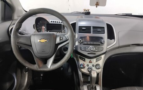 Chevrolet Aveo III, 2012 год, 715 000 рублей, 9 фотография