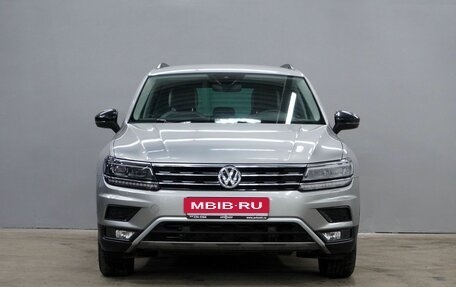 Volkswagen Tiguan II, 2020 год, 3 550 000 рублей, 2 фотография