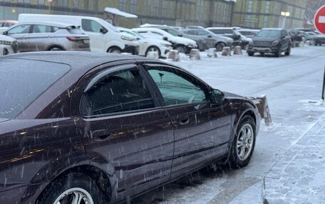 Dodge Stratus II, 2003 год, 390 000 рублей, 5 фотография