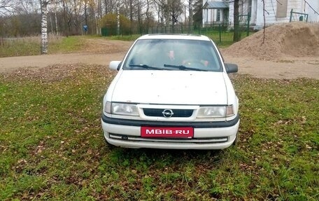 Opel Vectra A, 1992 год, 70 000 рублей, 1 фотография