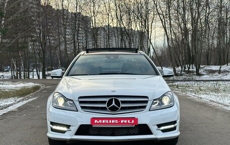 Mercedes-Benz C-Класс, 2012 год, 2 100 000 рублей, 3 фотография