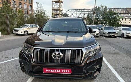 Toyota Land Cruiser Prado 150 рестайлинг 2, 2017 год, 4 600 000 рублей, 1 фотография