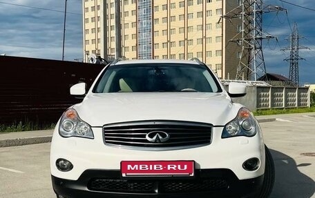 Infiniti EX, 2008 год, 1 200 000 рублей, 11 фотография