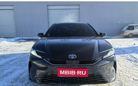 Toyota Camry, 2024 год, 3 945 000 рублей, 2 фотография