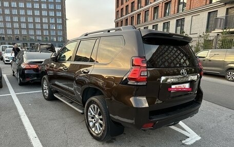 Toyota Land Cruiser Prado 150 рестайлинг 2, 2017 год, 4 600 000 рублей, 4 фотография