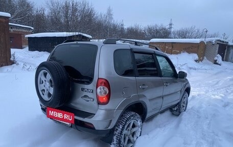 Chevrolet Niva I рестайлинг, 2011 год, 515 000 рублей, 6 фотография