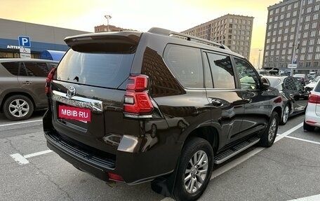 Toyota Land Cruiser Prado 150 рестайлинг 2, 2017 год, 4 600 000 рублей, 3 фотография