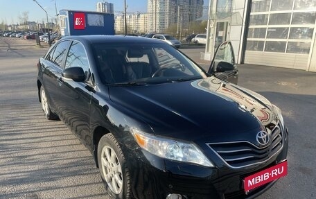 Toyota Camry, 2010 год, 1 100 000 рублей, 1 фотография