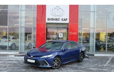 Toyota Camry, 2022 год, 3 899 000 рублей, 1 фотография