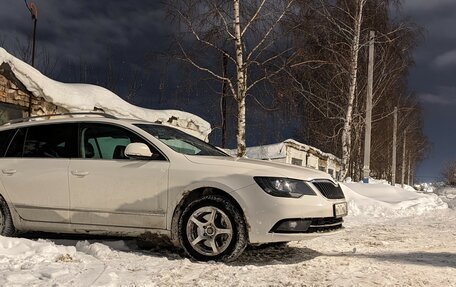 Skoda Superb III рестайлинг, 2013 год, 1 800 000 рублей, 5 фотография