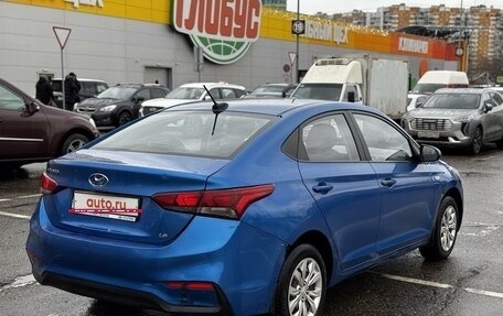 Hyundai Solaris II рестайлинг, 2018 год, 925 000 рублей, 7 фотография