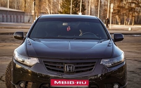 Honda Accord VIII рестайлинг, 2011 год, 1 900 000 рублей, 4 фотография