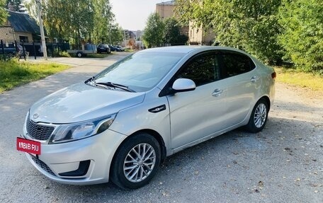 KIA Rio III рестайлинг, 2011 год, 740 000 рублей, 2 фотография