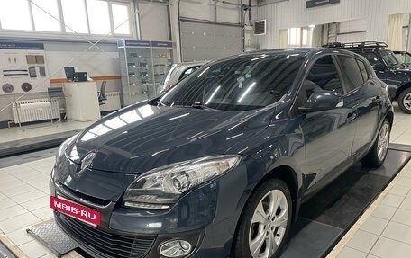 Renault Megane III, 2013 год, 1 000 000 рублей, 2 фотография