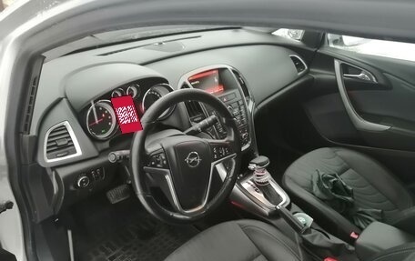 Opel Astra J, 2014 год, 700 000 рублей, 7 фотография