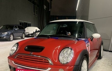 MINI Hatch, 2005 год, 1 180 000 рублей, 2 фотография