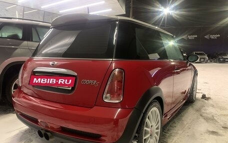 MINI Hatch, 2005 год, 1 180 000 рублей, 3 фотография