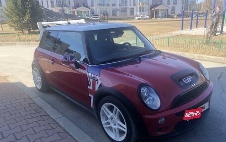 MINI Hatch, 2005 год, 1 180 000 рублей, 23 фотография