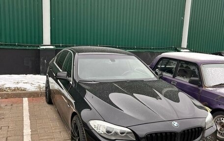 BMW 5 серия, 2012 год, 1 800 000 рублей, 9 фотография