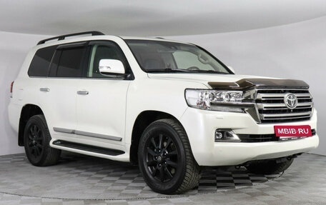 Toyota Land Cruiser 200, 2016 год, 6 990 000 рублей, 3 фотография