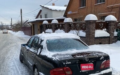 Mercedes-Benz E-Класс, 1999 год, 500 000 рублей, 1 фотография