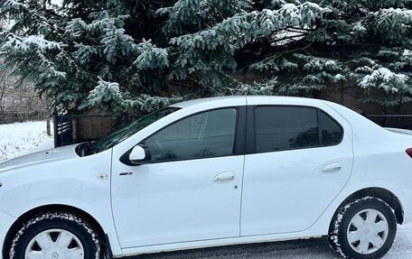 Renault Logan II, 2017 год, 745 000 рублей, 6 фотография