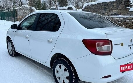 Renault Logan II, 2017 год, 745 000 рублей, 20 фотография