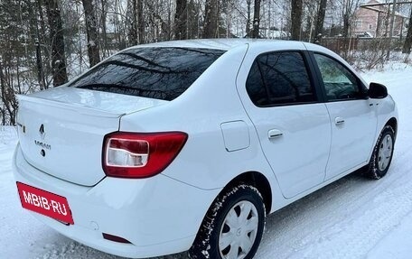 Renault Logan II, 2017 год, 745 000 рублей, 21 фотография