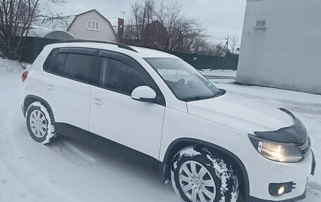 Volkswagen Tiguan I, 2014 год, 1 600 000 рублей, 2 фотография