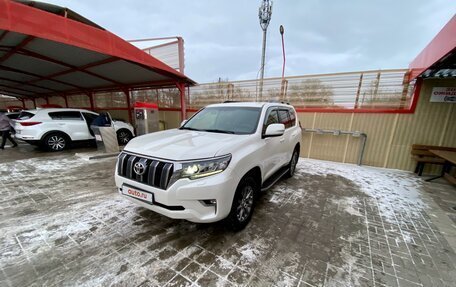 Toyota Land Cruiser Prado 150 рестайлинг 2, 2019 год, 5 150 000 рублей, 13 фотография