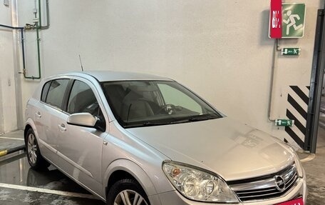 Opel Astra H, 2007 год, 650 000 рублей, 2 фотография