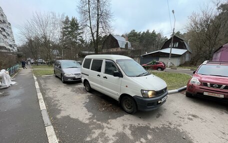 Toyota Town Ace III, 1997 год, 450 000 рублей, 2 фотография