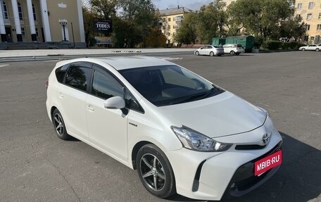 Toyota Prius Alpha I (ZVW40/41), 2015 год, 1 600 000 рублей, 1 фотография